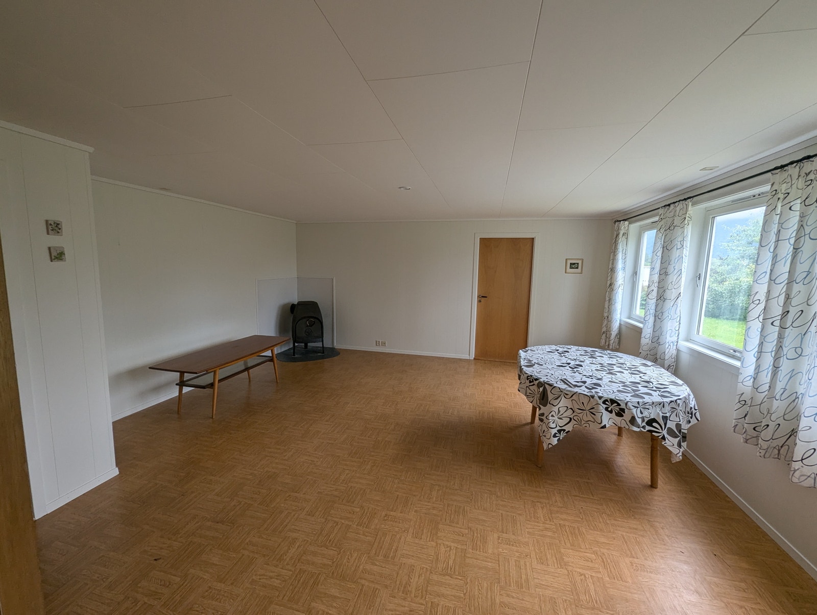 Kjellar - Stove 1 Galleribilde