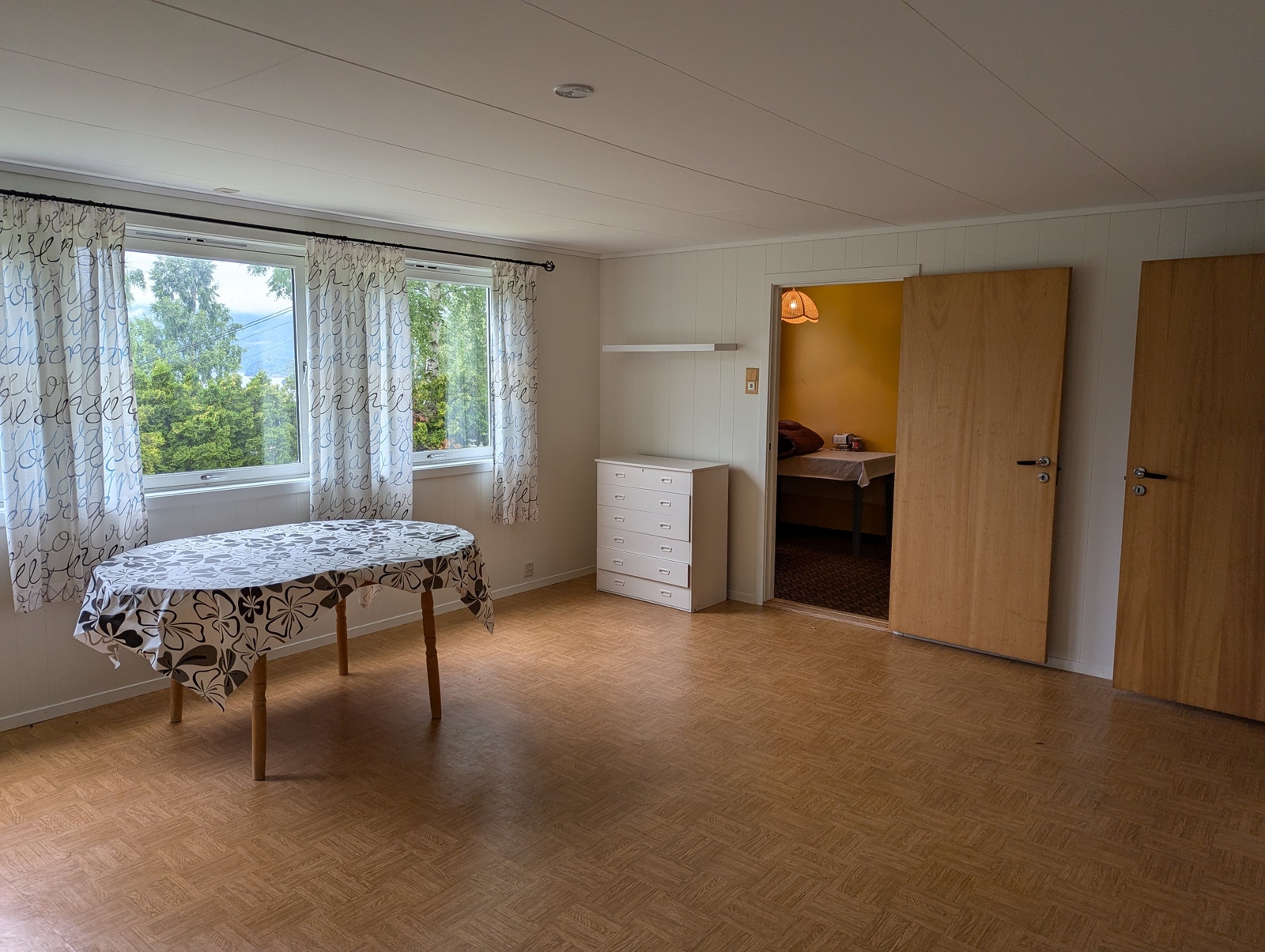 Kjellar - Stove 2 (mot kjøkkenet) Galleribilde