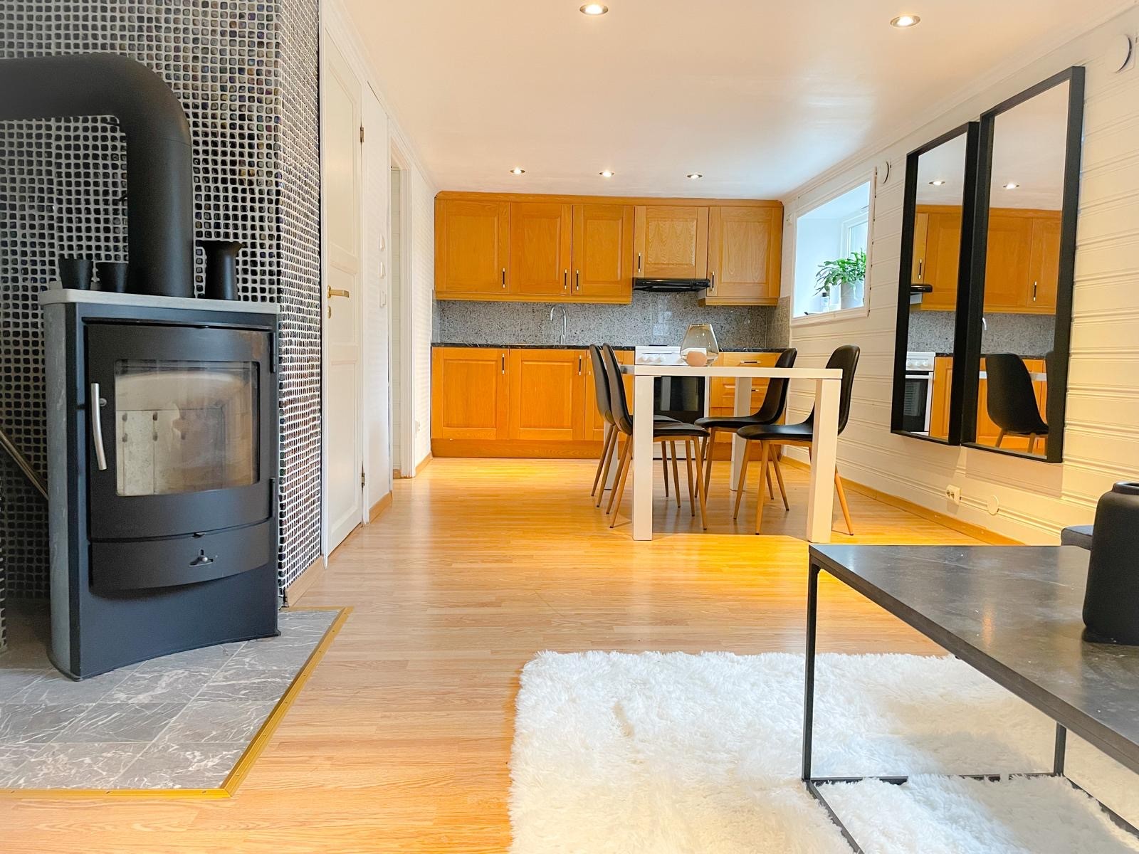 Stue/kjøkken Galleribilde