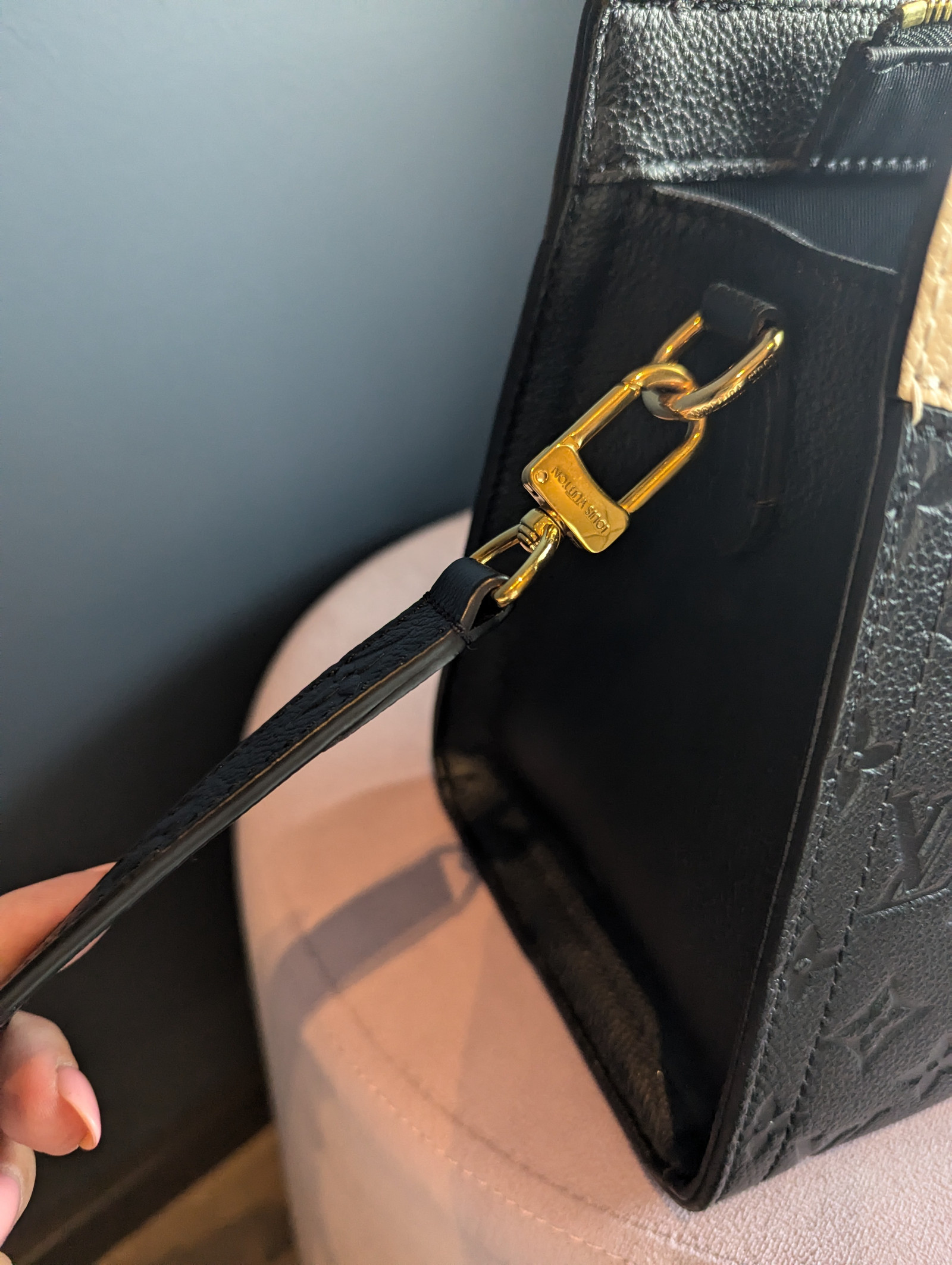 Nydelig og unik Louis Vuitton veske | FINN-torget