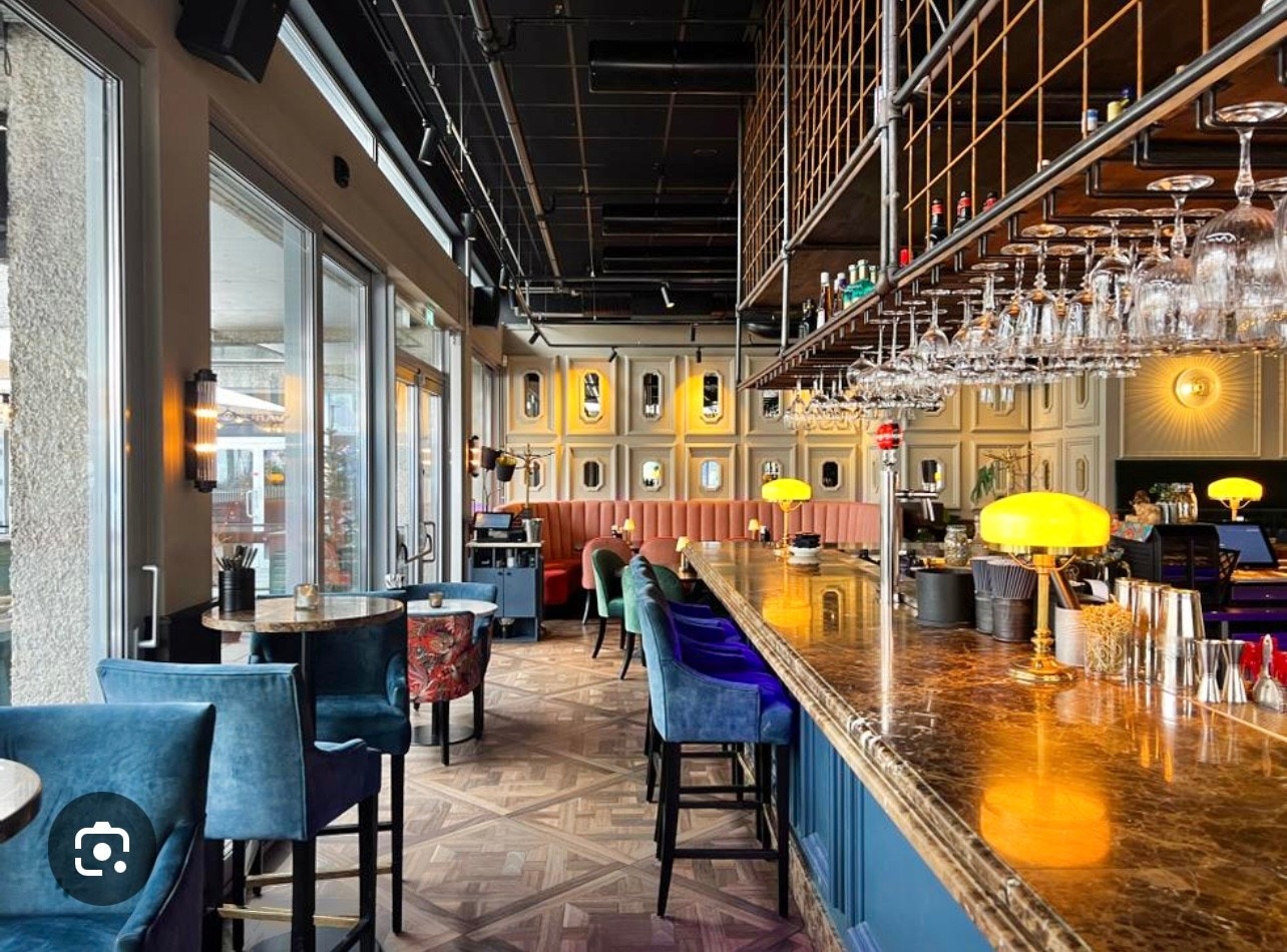 Solli plass Galleribilde