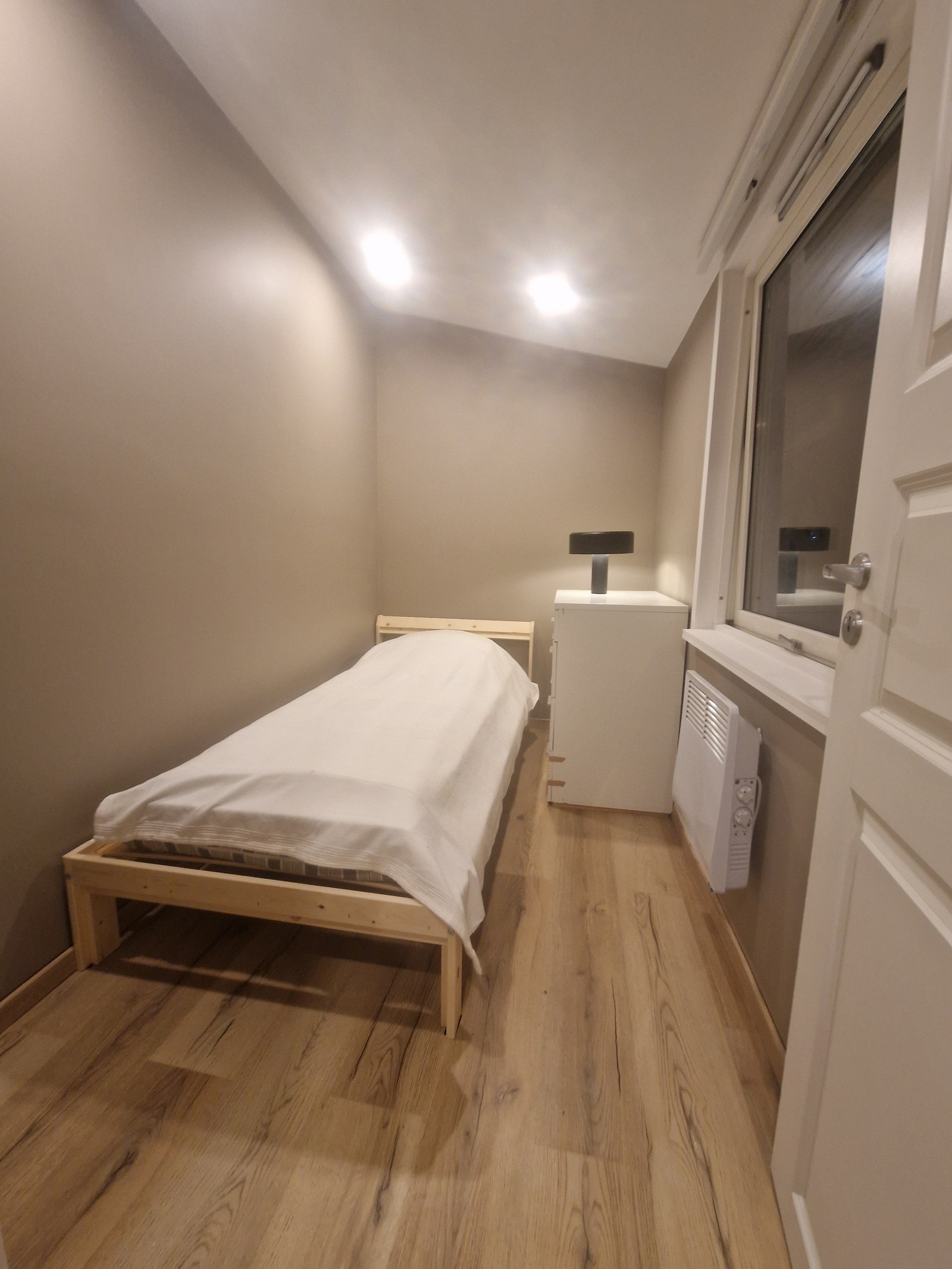 Rom 1 ledig Galleribilde