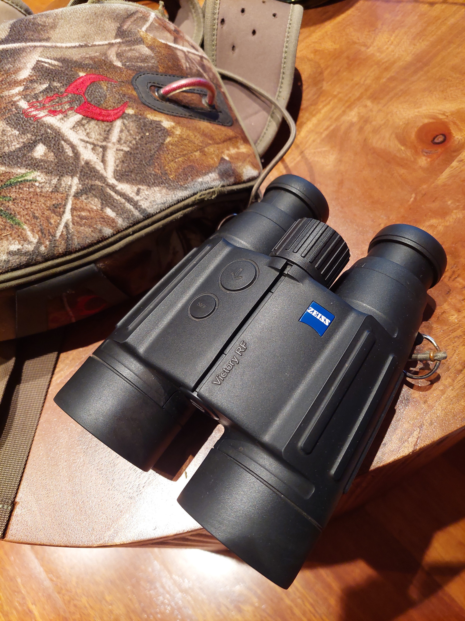 Zeiss fashion victory rf 10x45