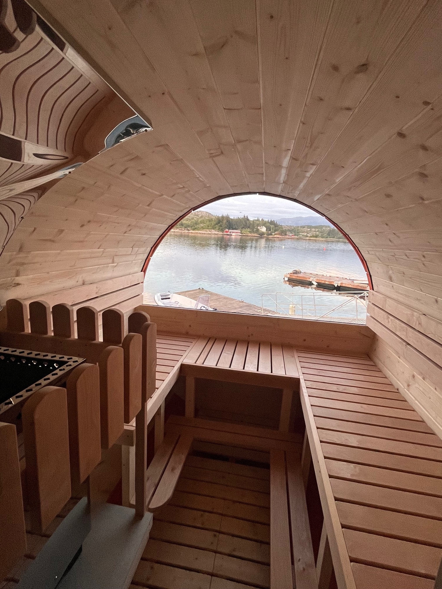 Privat badstu sommer 2024; kontakt eier for muligheter Galleribilde