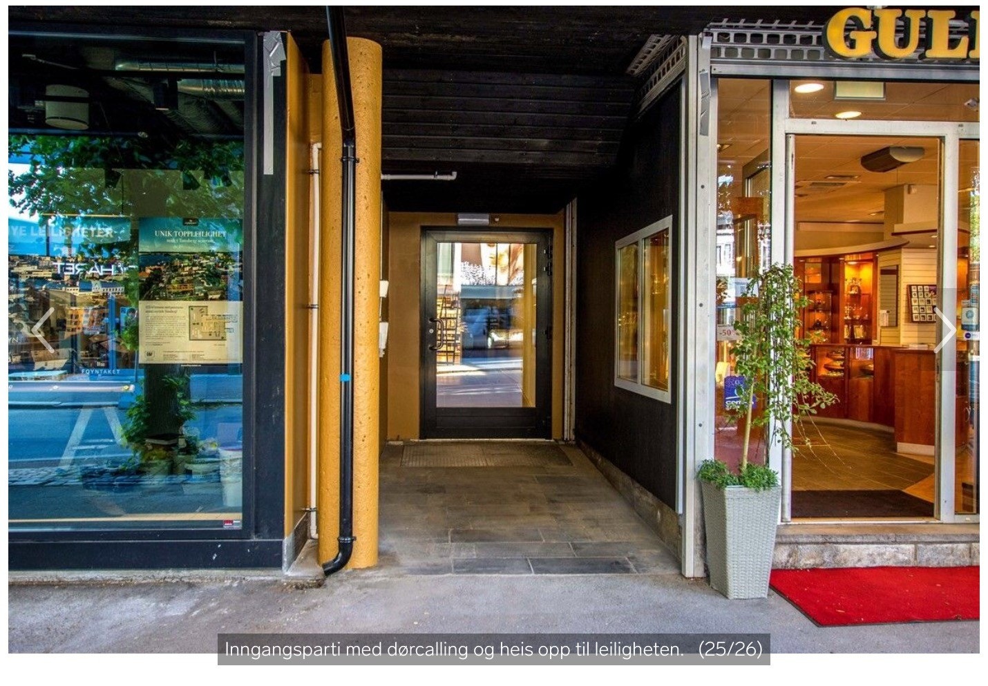 Inngangspartiet på bakkeplan Galleribilde