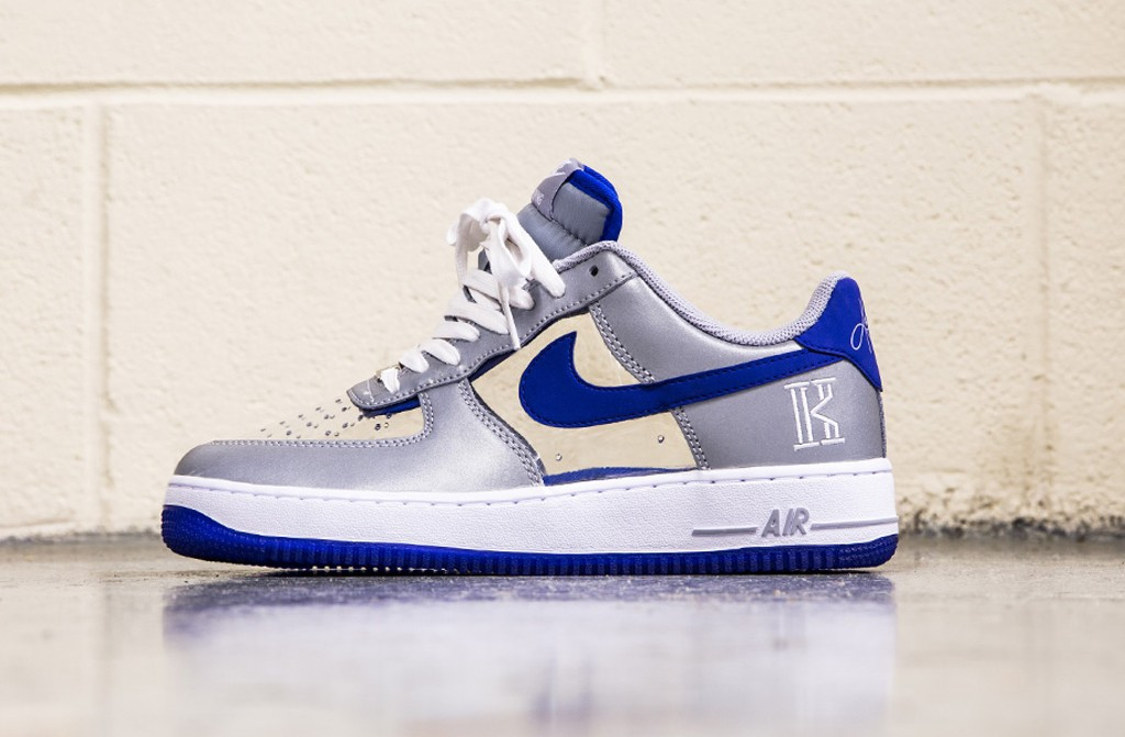 Kyrie irving air force 1 best sale