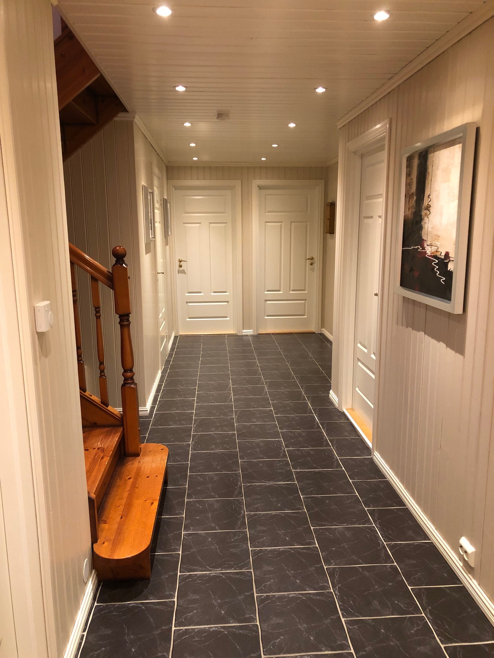Hall, 1 etg Galleribilde
