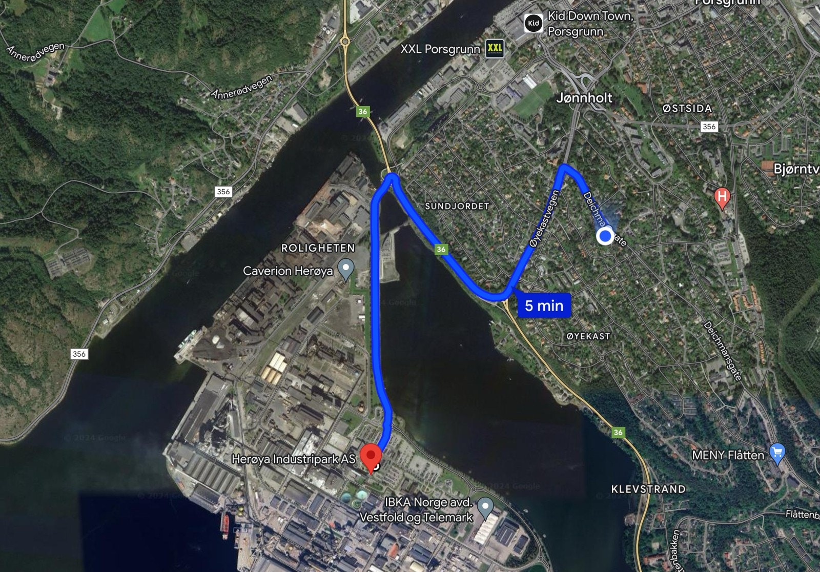 5 min å kjøre til Herøya Industripark Galleribilde