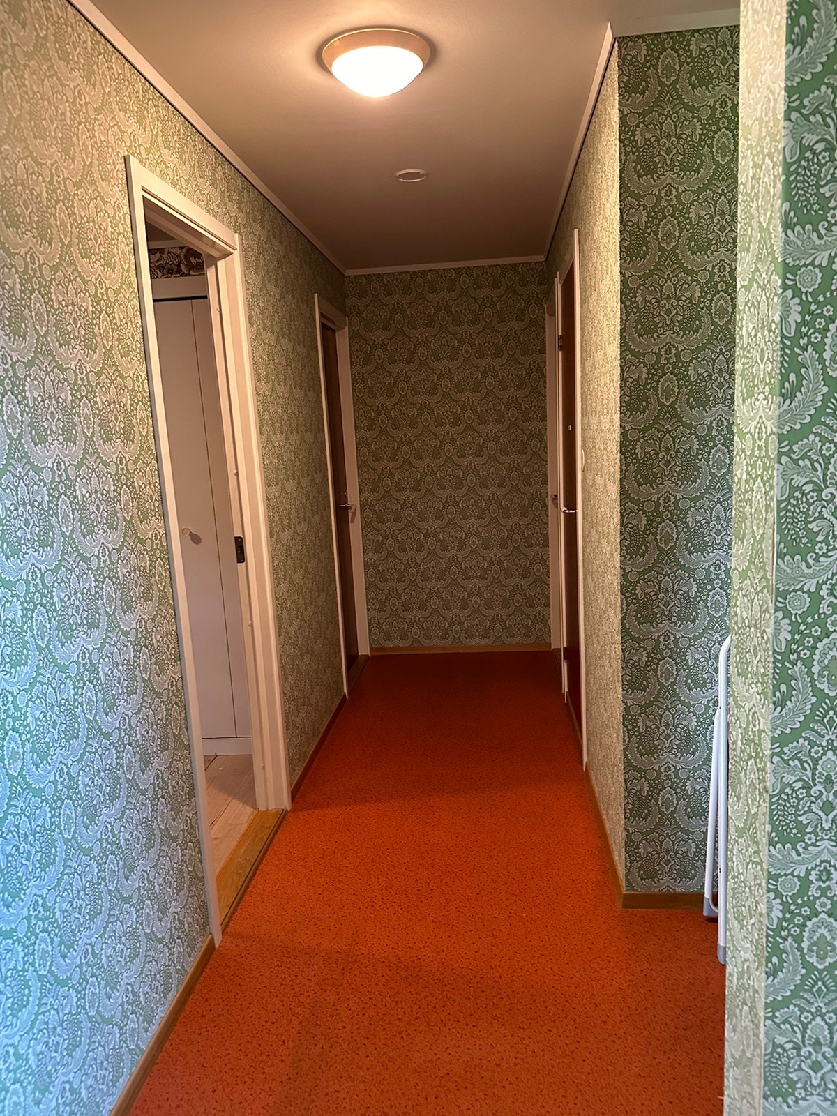 Gang mot 3 soverom og bad. Galleribilde