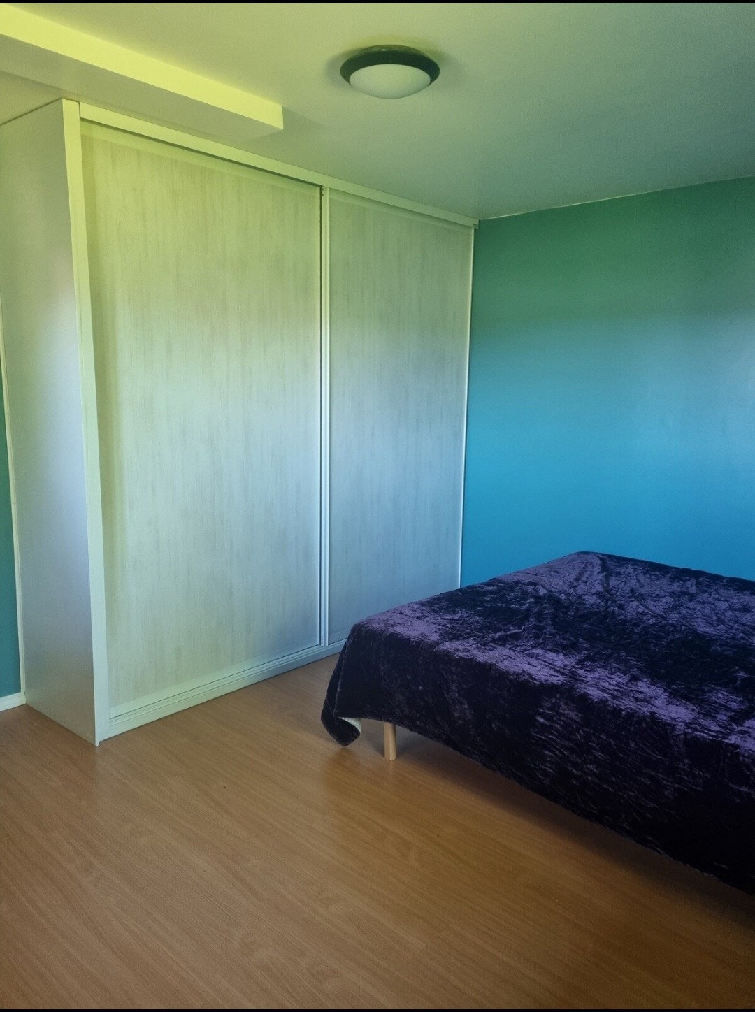 Bra med garderobeplass Galleribilde