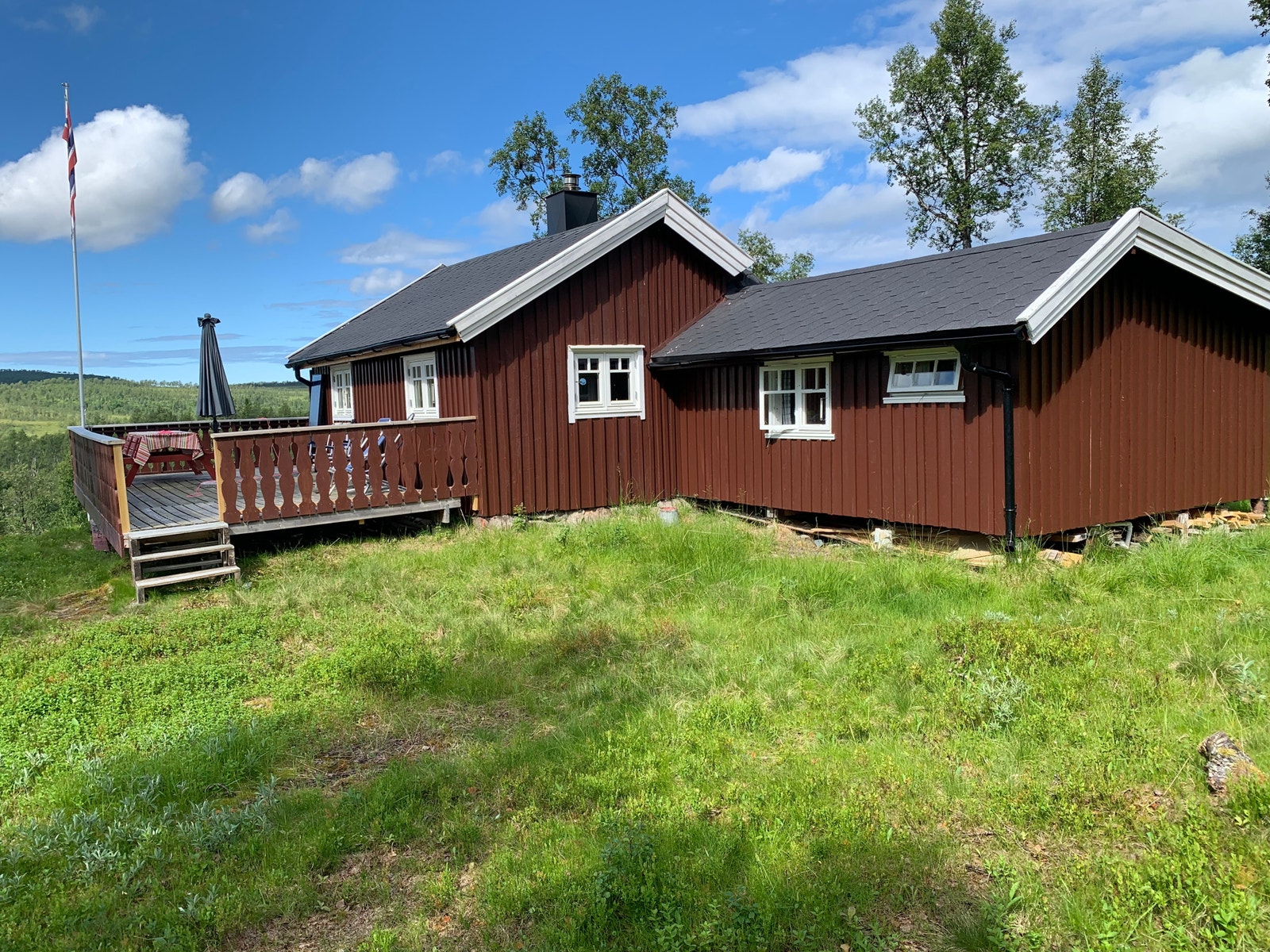 Hytta fra sør. Galleribilde