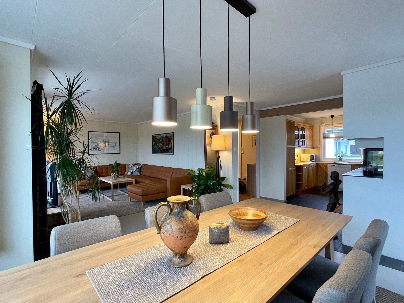 Spisebord-område Galleribilde