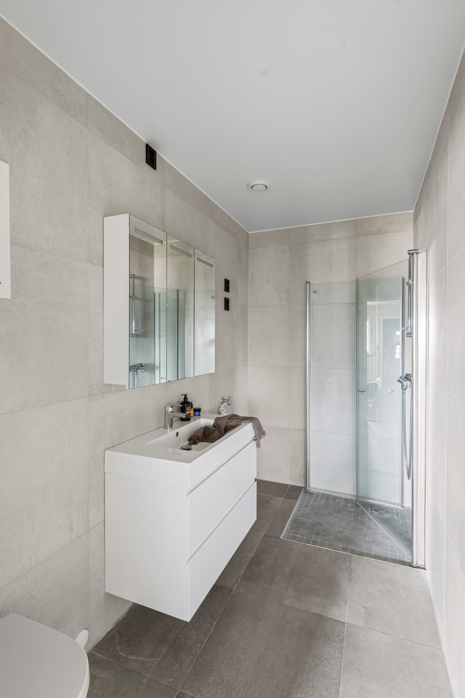 Bad i praktikantdel Galleribilde