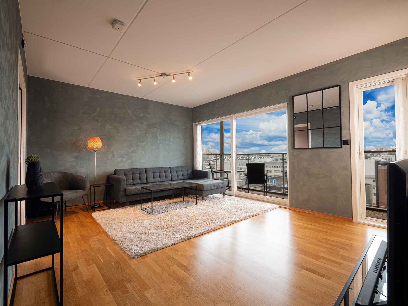 Alt av inventar som heretter fremkommer på samtlige bilder følger med. Galleribilde