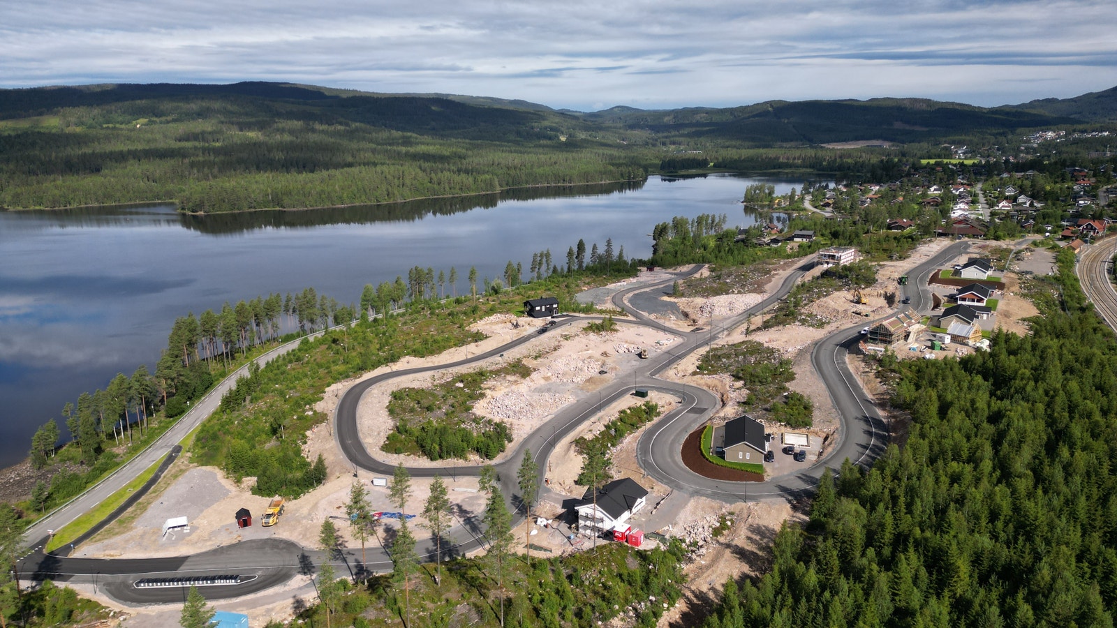 Harestustranda sett fra sør. Bilde fra Juli 2024. Galleribilde