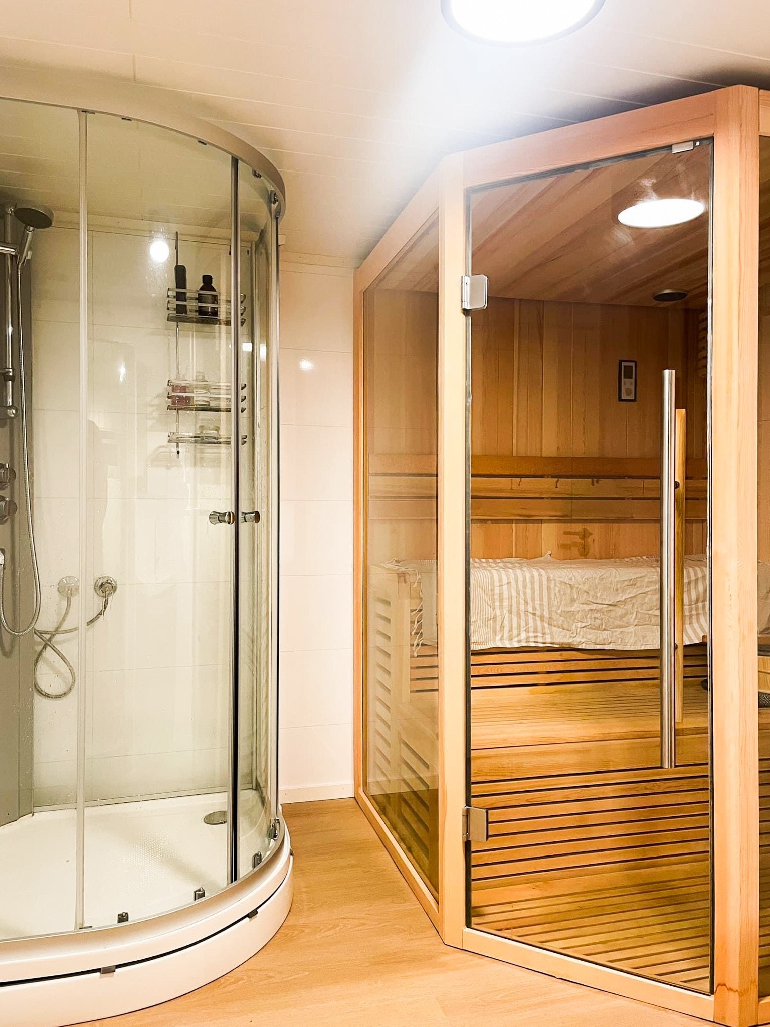 Badstue,kjeller Galleribilde