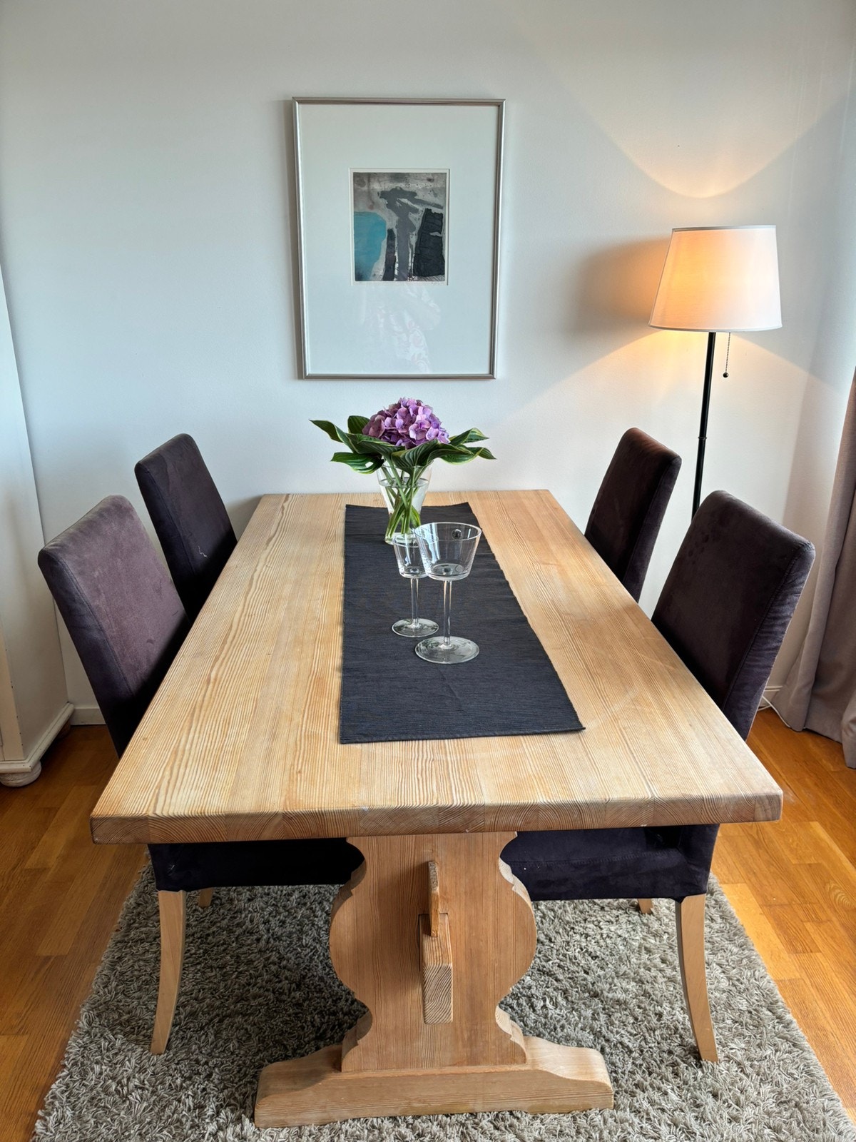 Hyggelig spiseplass Galleribilde