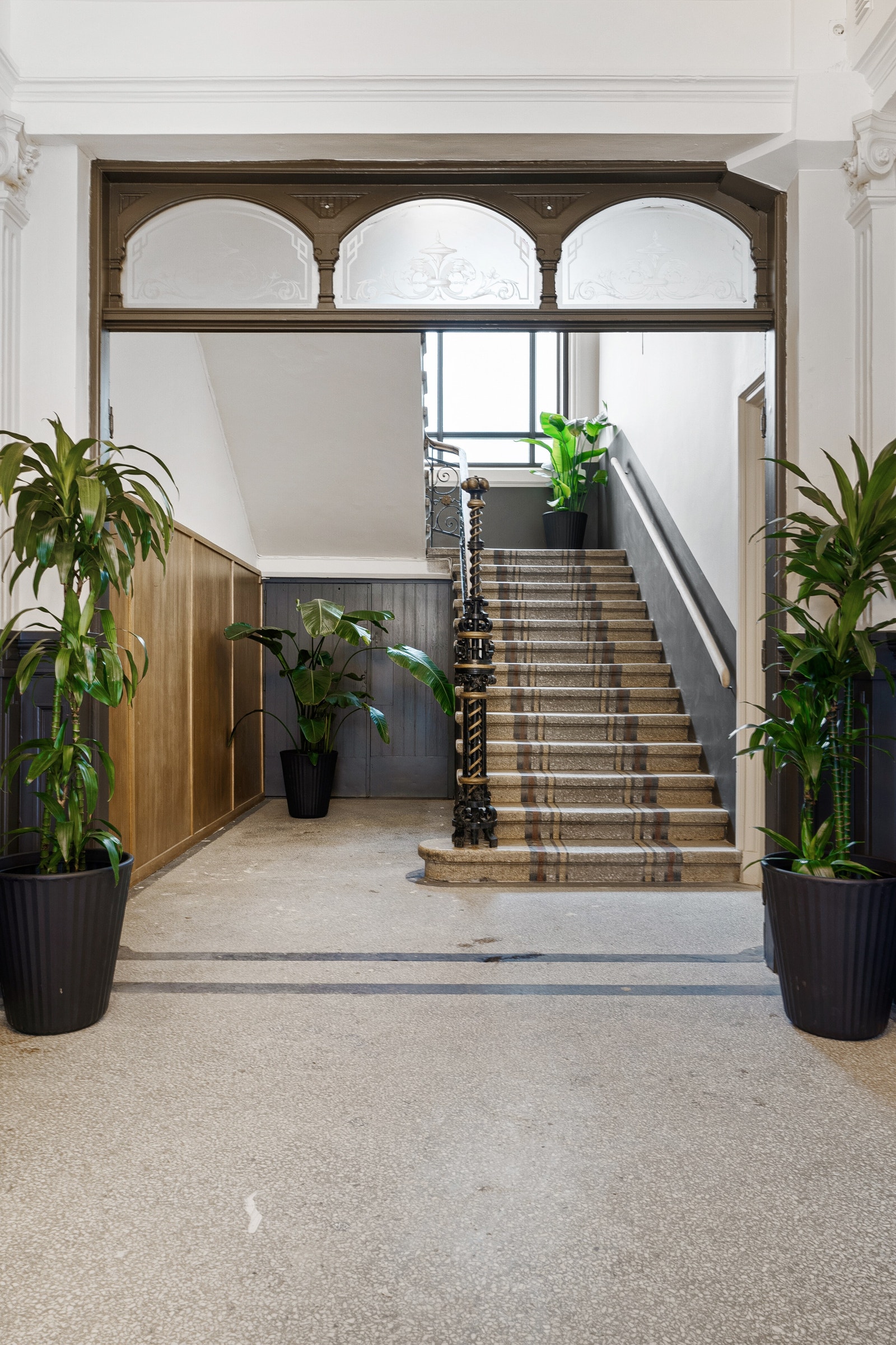 Bohemian works - felles trappegang Galleribilde