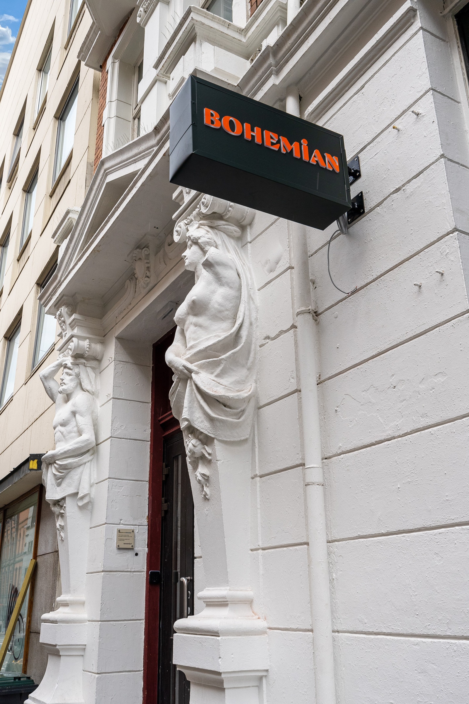 Bohemian works - inngangsparti Galleribilde