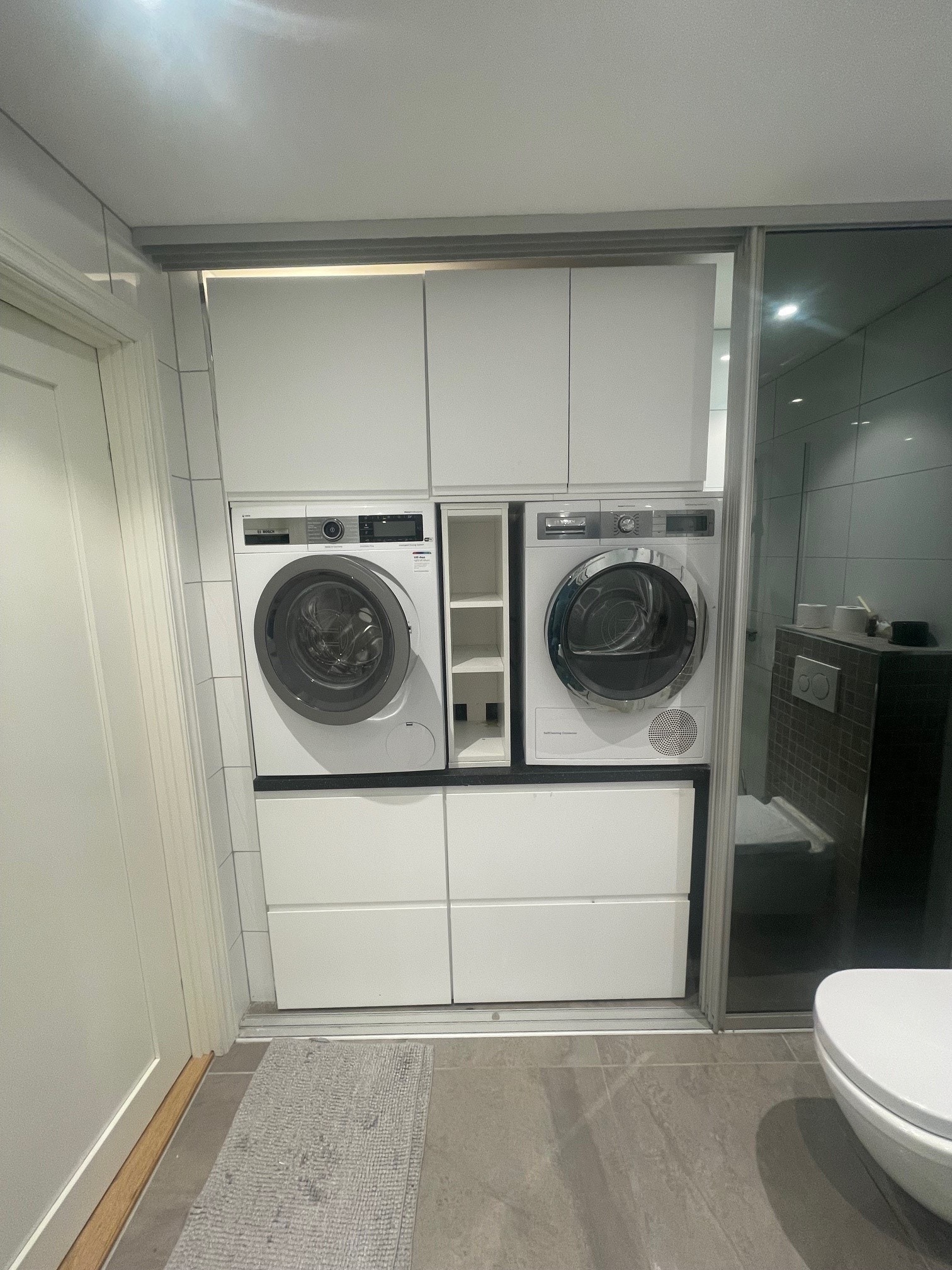 Vaskemaskin og tørketrommel Galleribilde