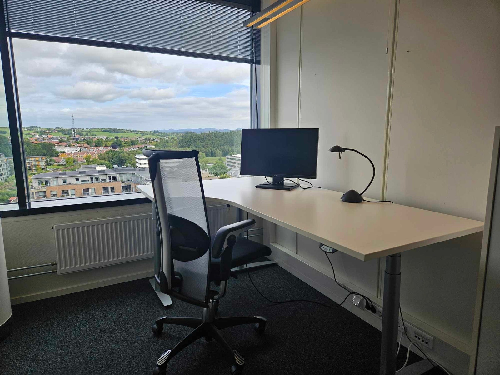 Forum Jæren - enkelt cellekontor i 9. etg Galleribilde