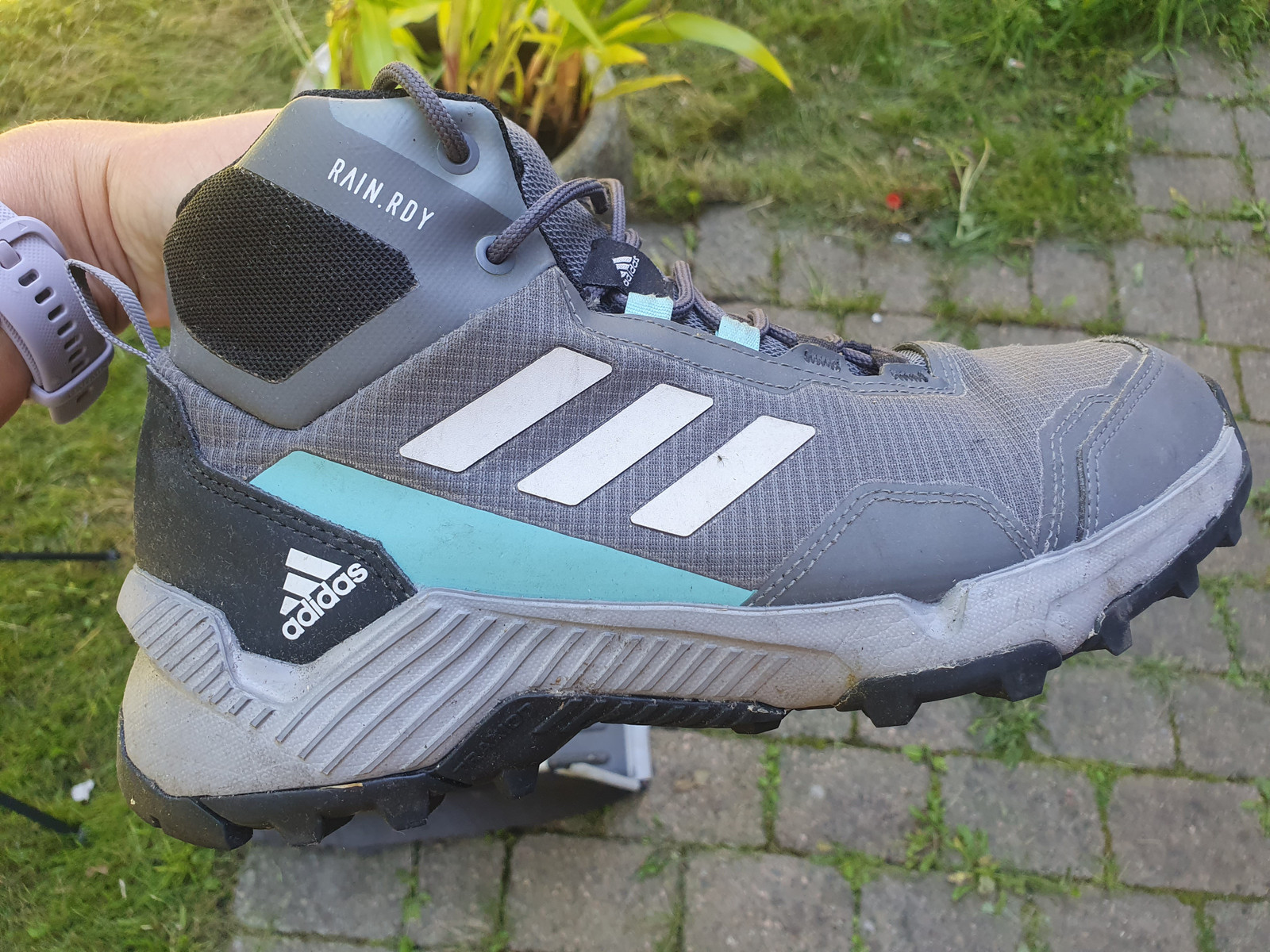 Bc18 adidas store