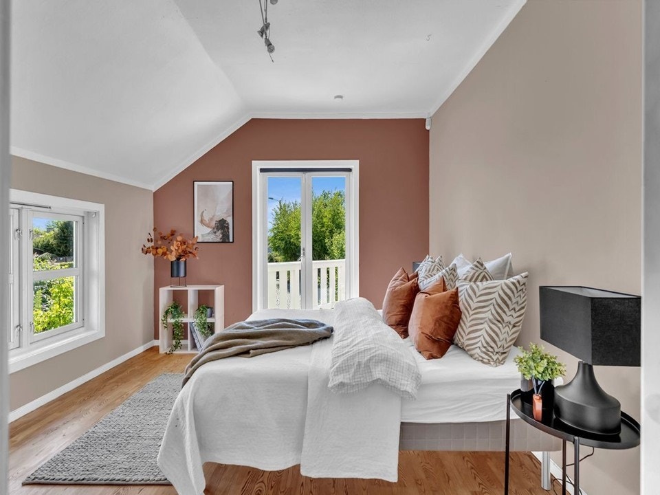 Hovedsoverom med utgang til terrasse Galleribilde