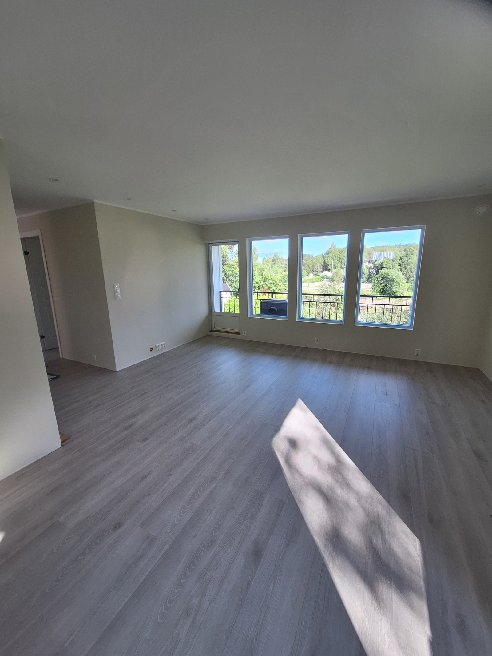 Stue / spisestue Galleribilde