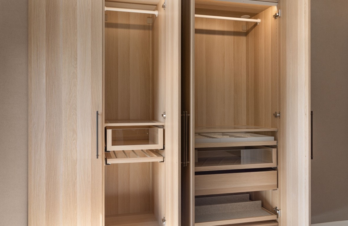 Garderober med led belysning Galleribilde