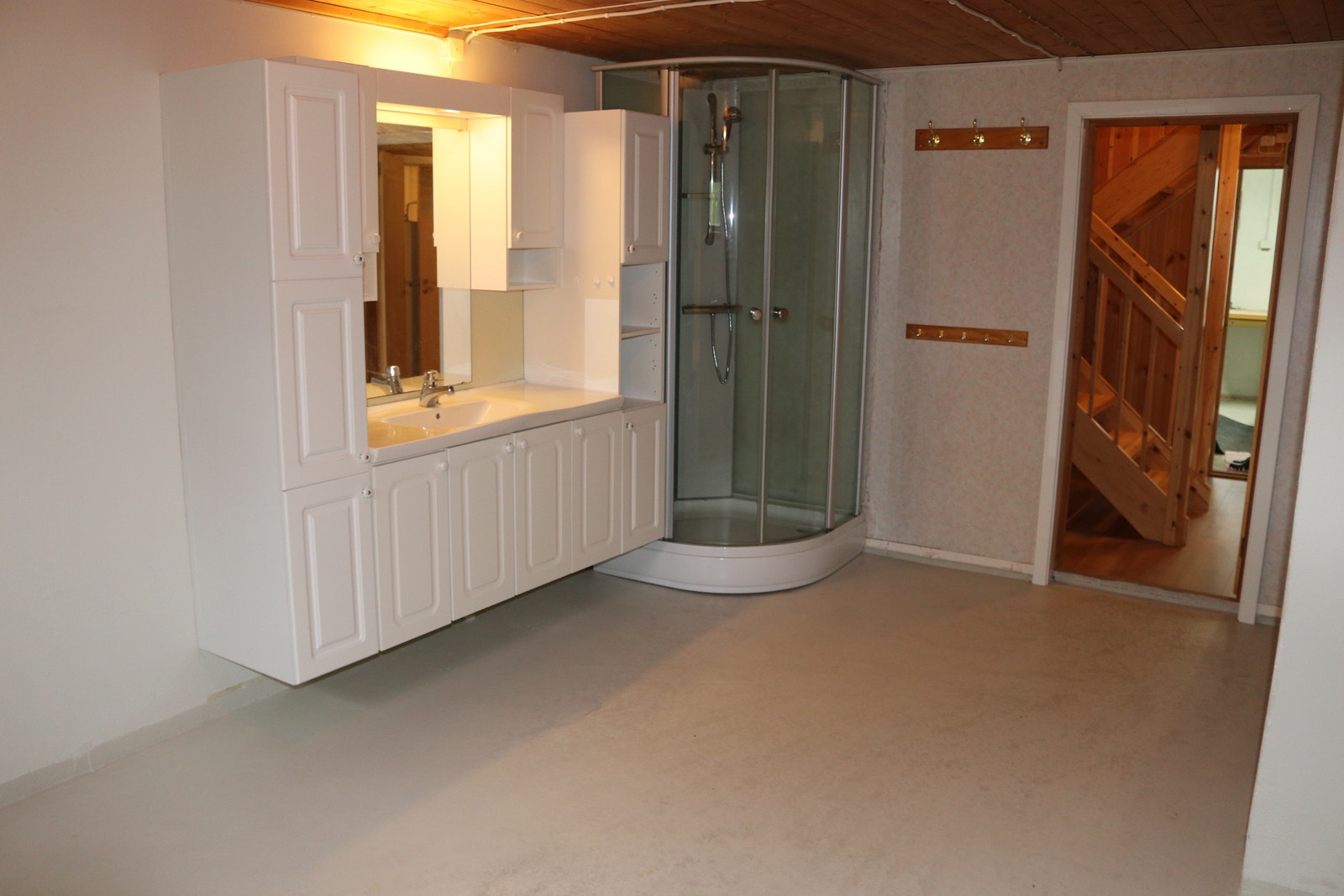 Kjeller - Stort baderom med mange muligheter Galleribilde