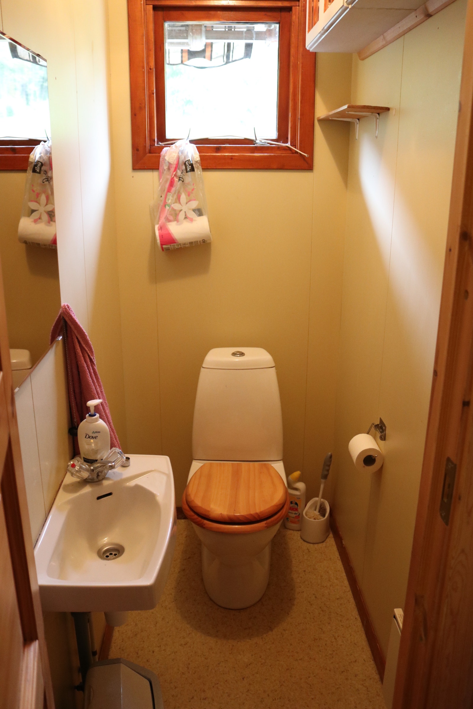 1.etg. - toalett Galleribilde