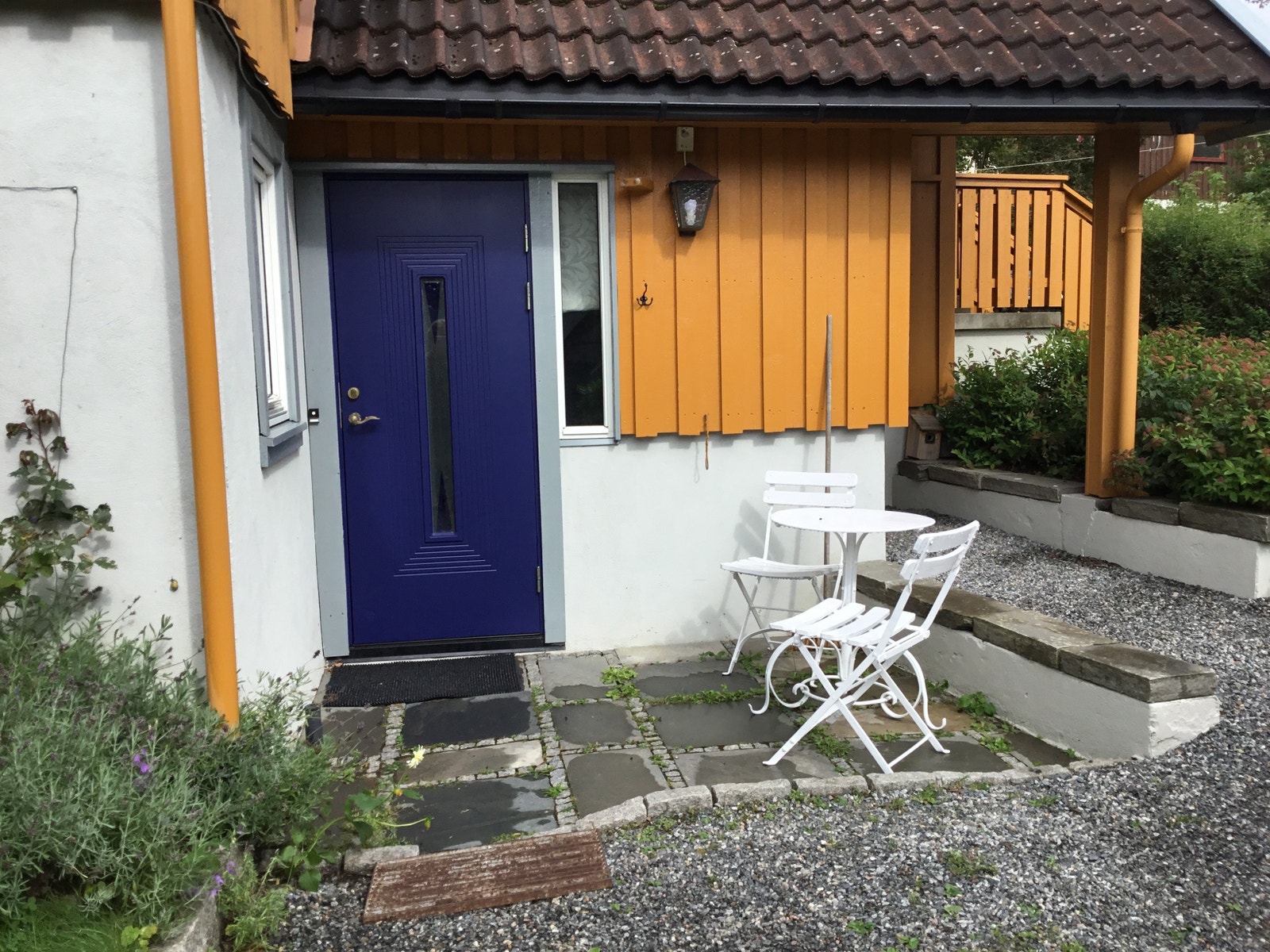 Inngang/uteplass Galleribilde