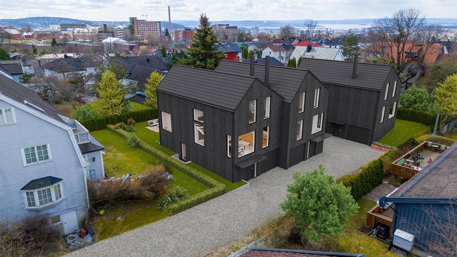 Eiendommen ligger i et svært attraktivt og familievennlig villaområde på Lofthus/Disen i Oslo. Galleribilde