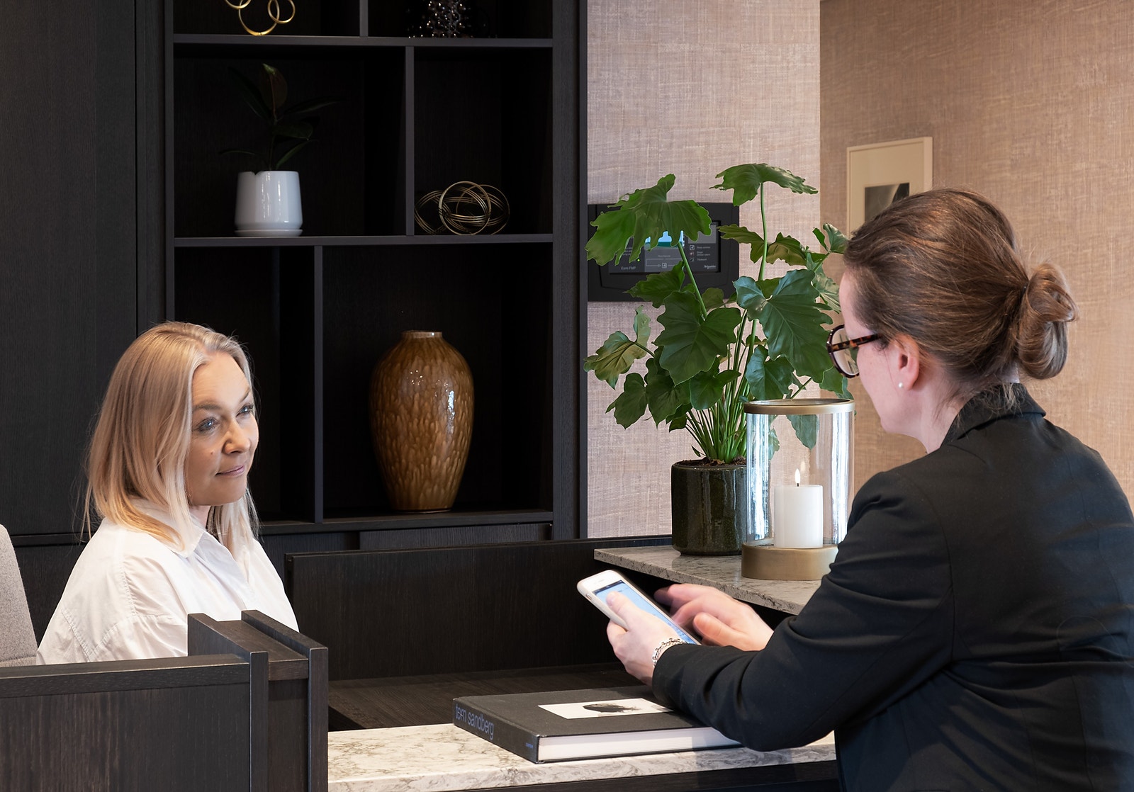 Resepsjon i Serviceområdet Galleribilde