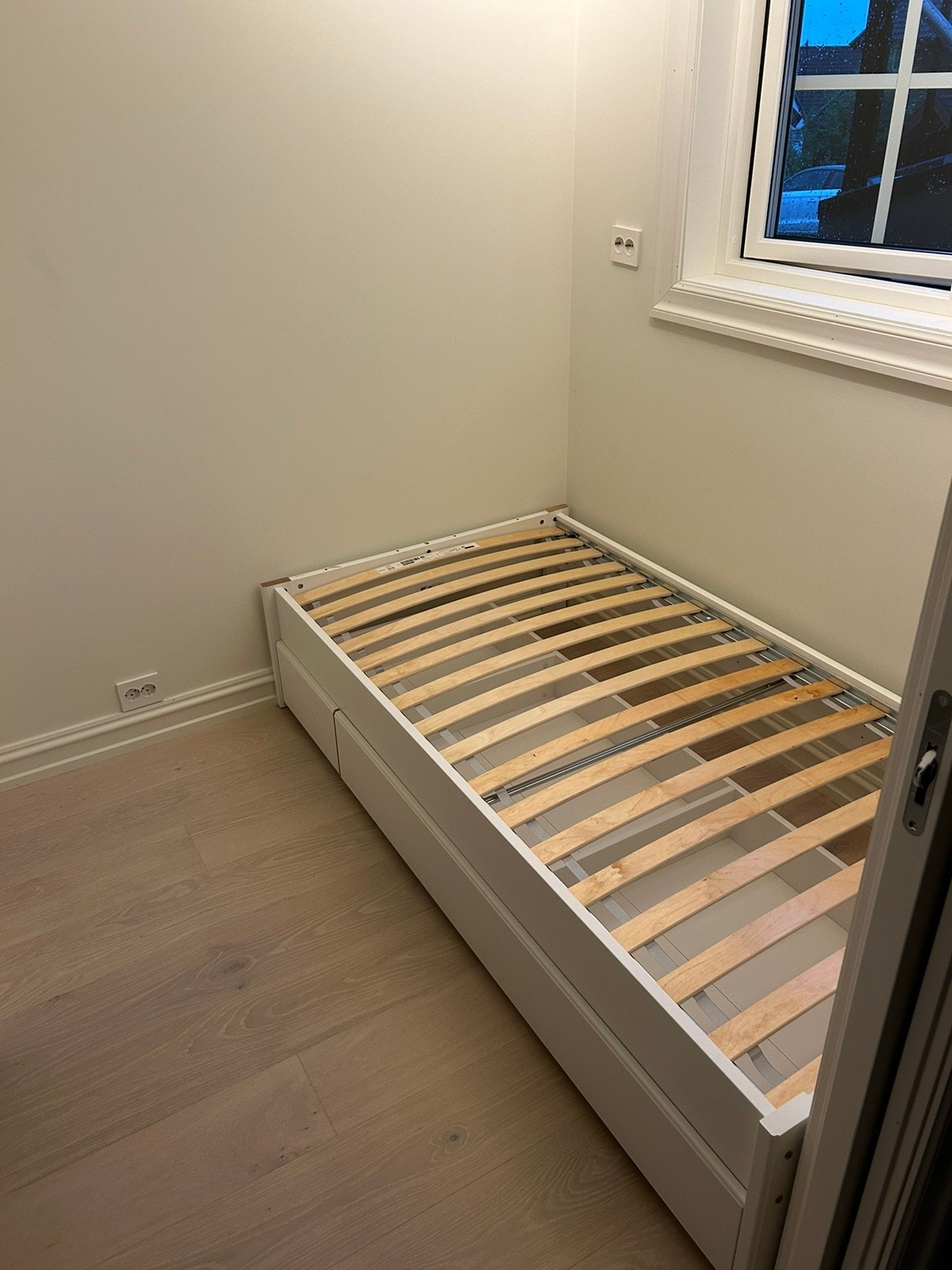 Soverom sett fra stue Galleribilde