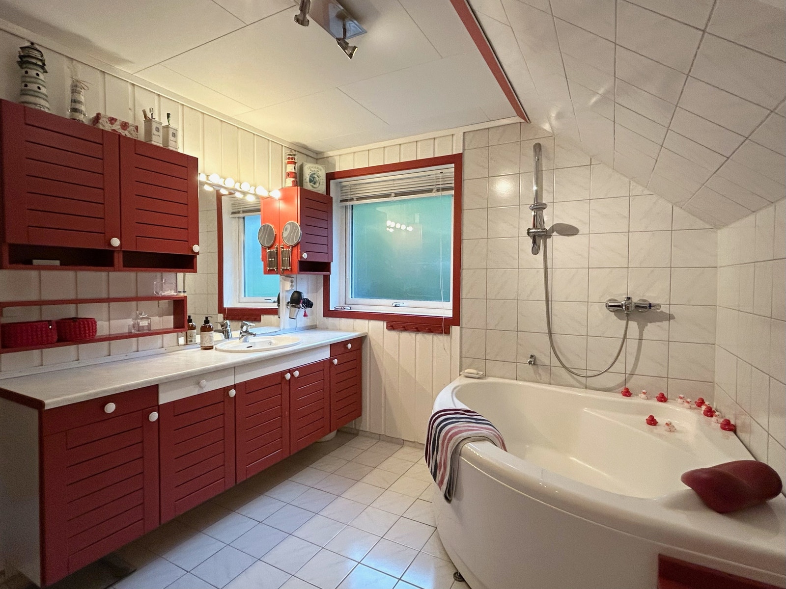 Bad , 2.etasje Galleribilde