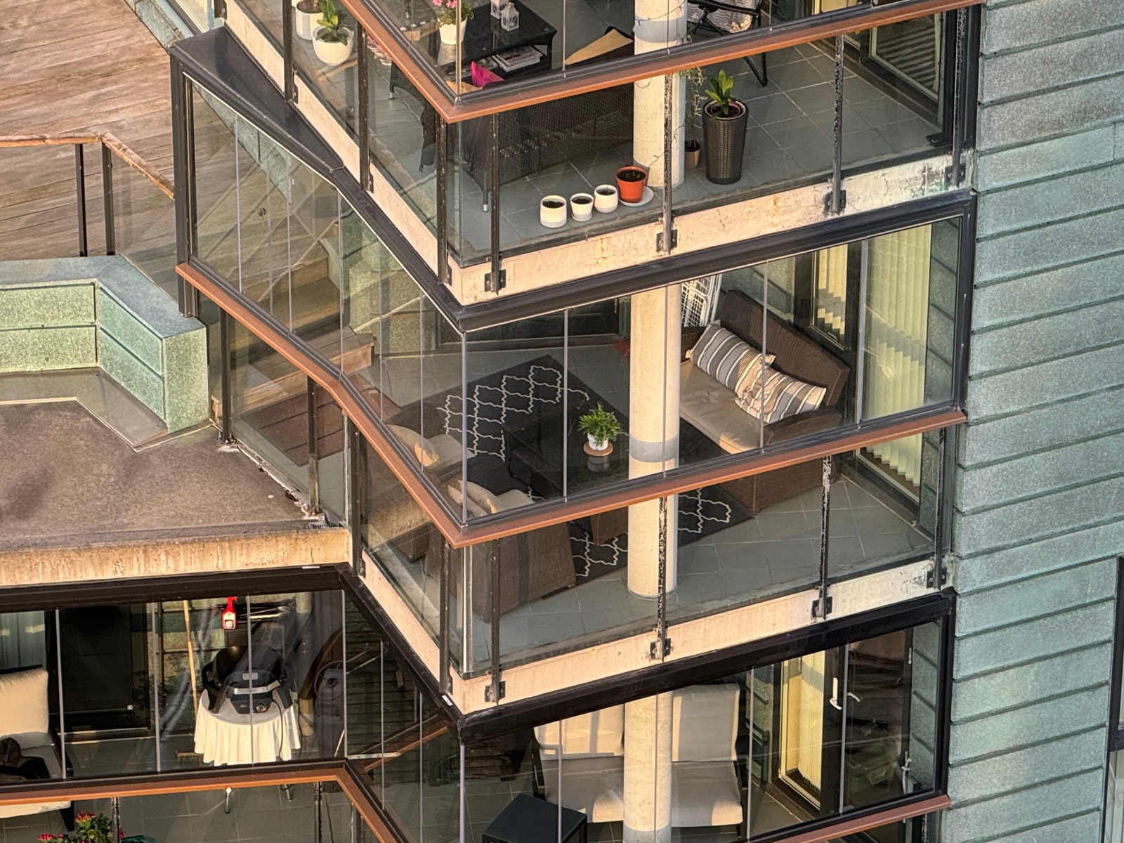 Innglasset balkong (11 m2) Galleribilde