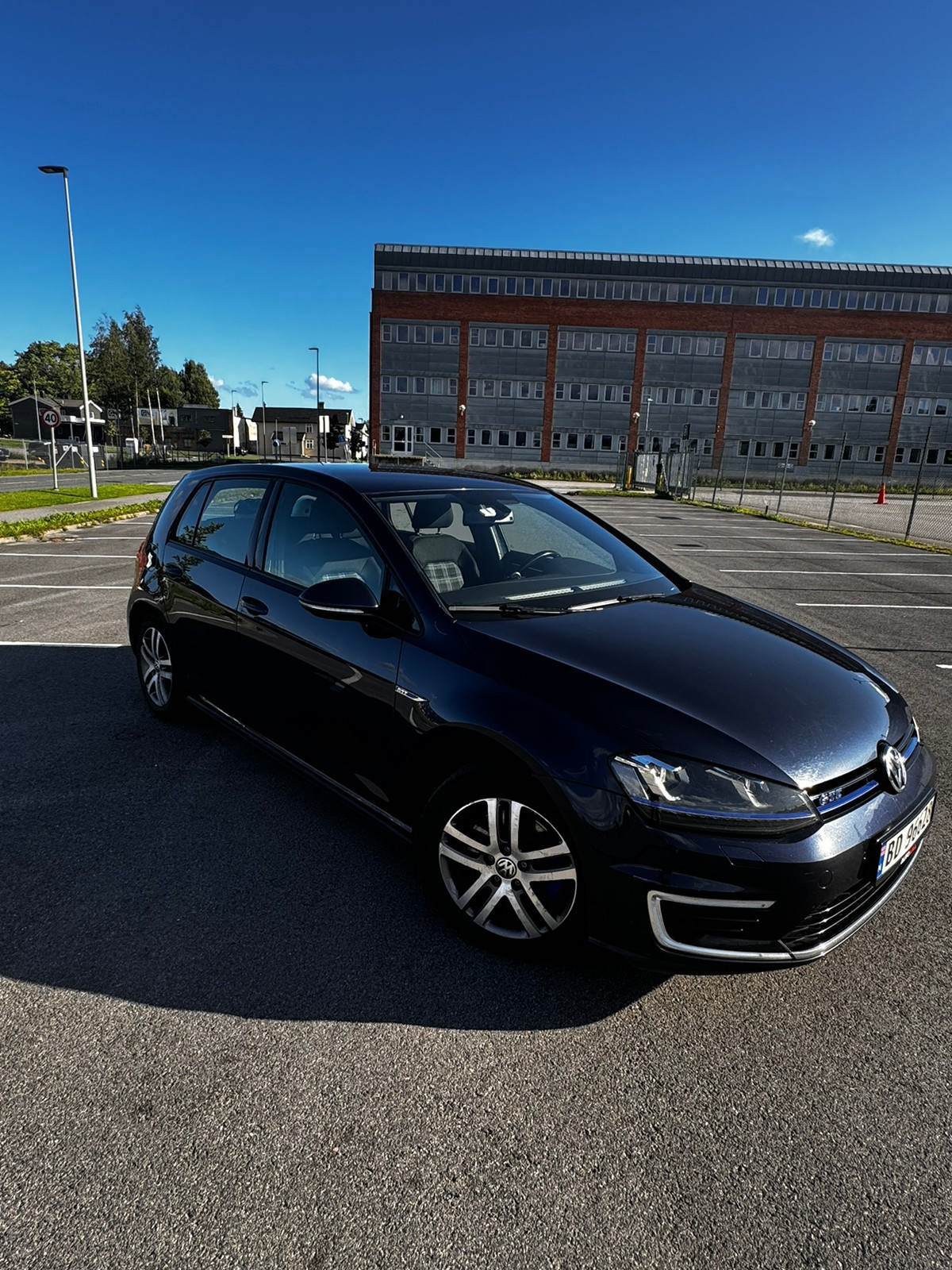 Volkswagen Golf GOLF GTE 1.4-150 2