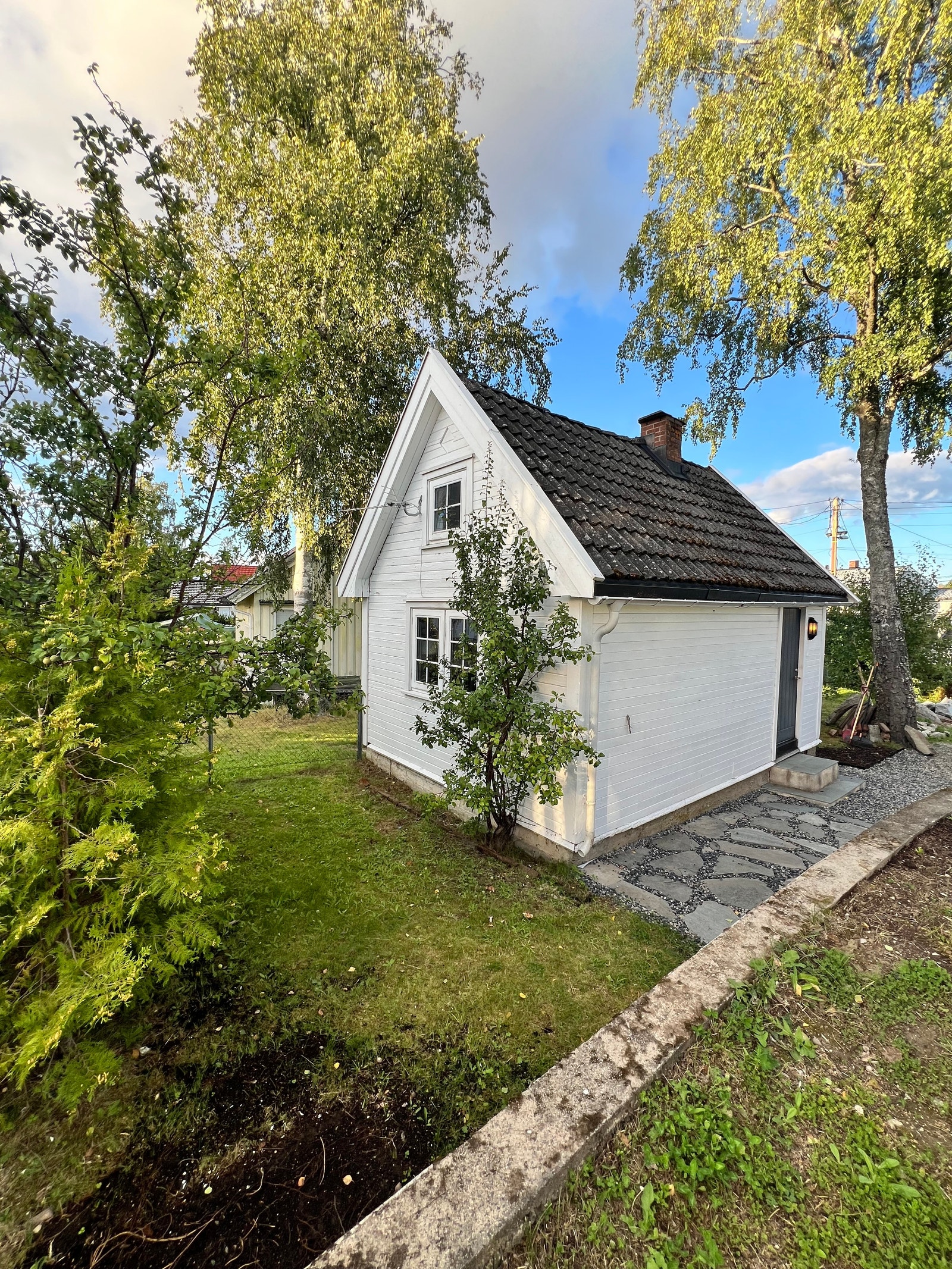 Koselig anneks med fin uteplass Galleribilde