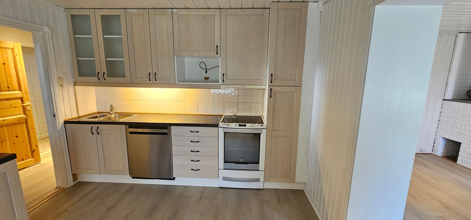 Kjøkken, gulvvarme Galleribilde