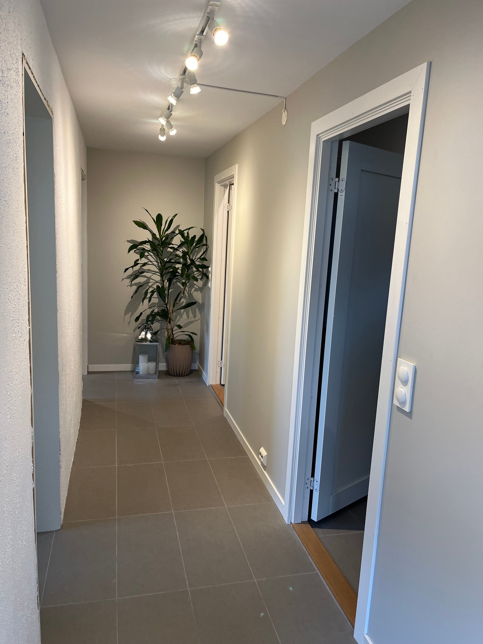 Inngangsparti Galleribilde