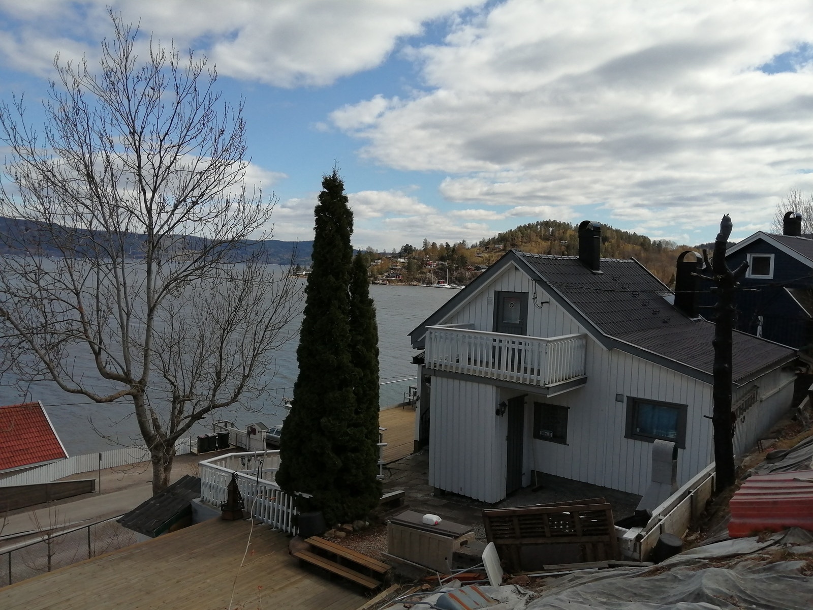 Bilde fra svelvikveien 872 ned på 874. Galleribilde