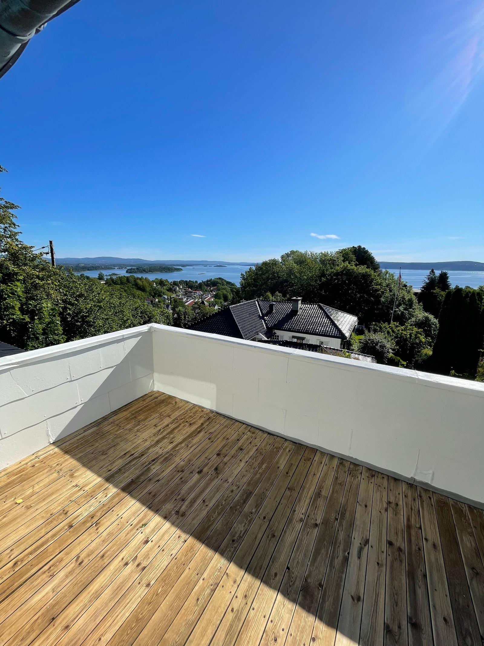 Balkong med panoramautsikt Galleribilde