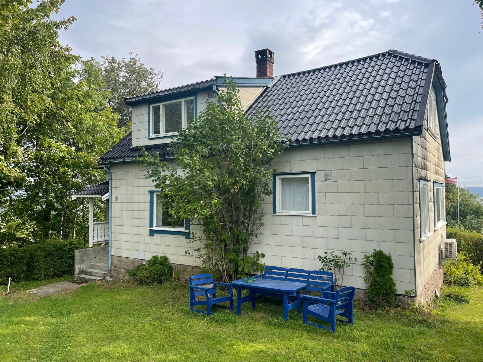 Egen hage Galleribilde