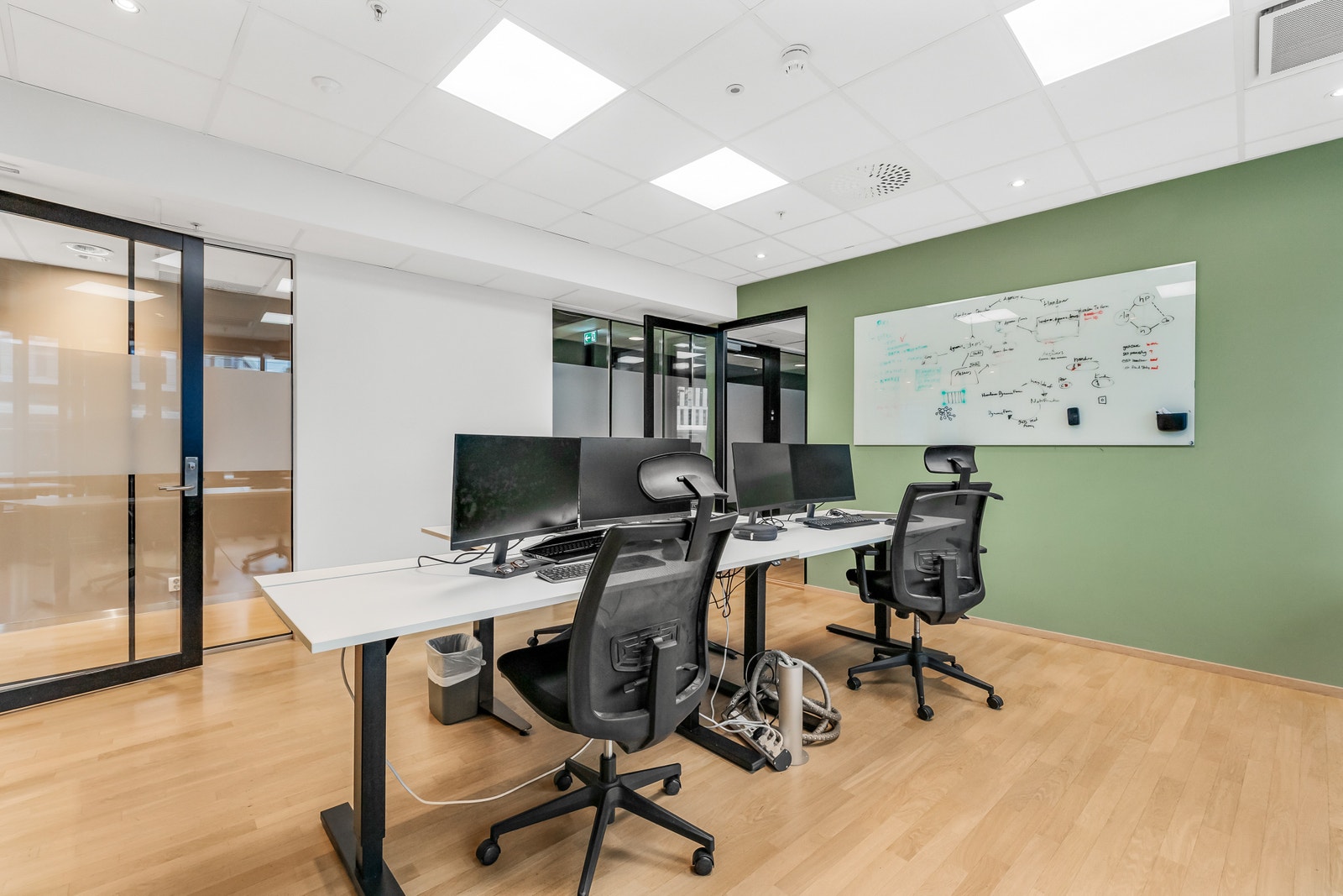 Kontor (alternativt møterom) Galleribilde