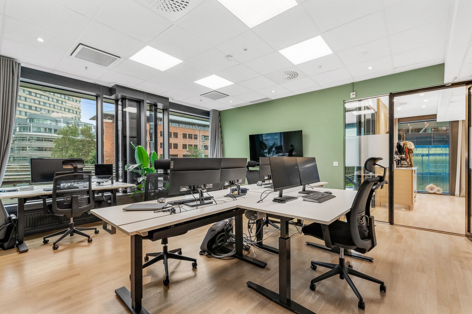 Kontor (alternativt møterom) Galleribilde