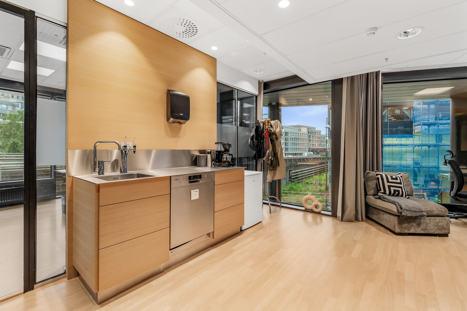 Kjøkken med Pure Water Galleribilde