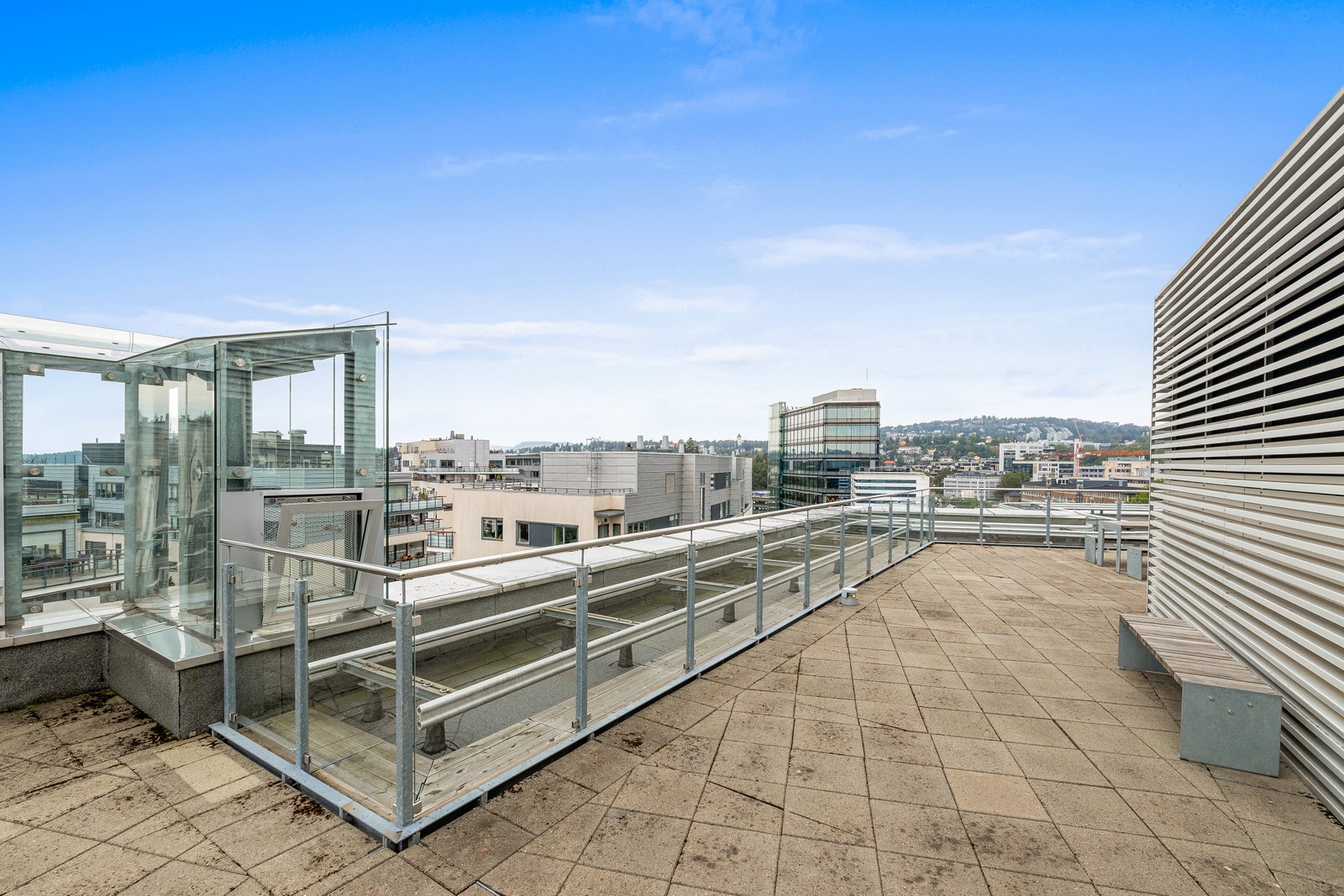 Stor felles takterrasse Galleribilde