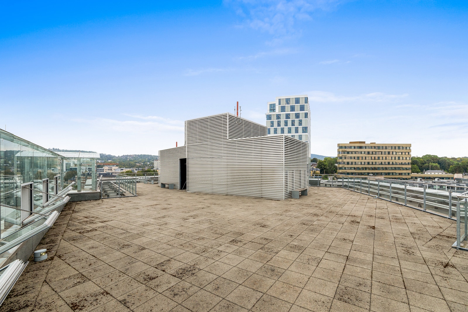 Stor felles takterrasse Galleribilde