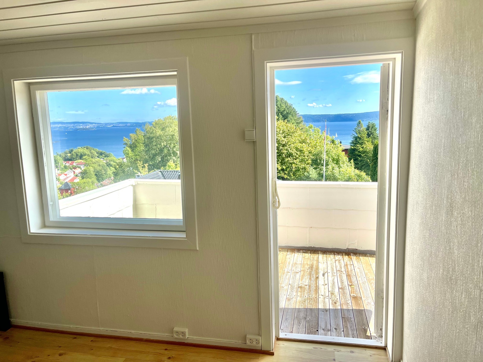 Utgang til balkong Galleribilde